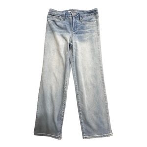 Athleta Light Washed Relaxed Fit Ankle Jeans, Size 8